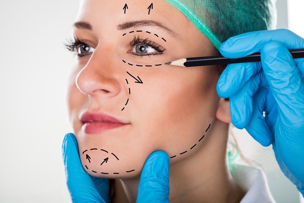 plasticni hirurg lice i telo